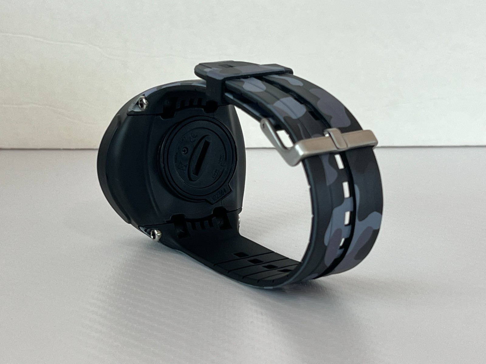 Cressi Leonardo Wrist Computer – Black/Camo – Open Box/Returned – 0 Dives Logged