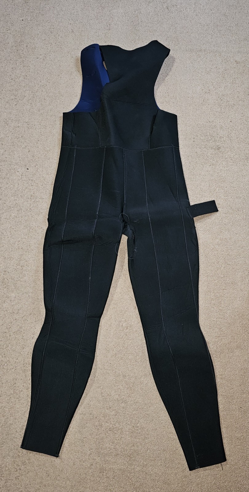 Scuba Gear Lot/Bundle: BCD Vest, Regs, Gauge, tank, Fins, Wetsuits, Mask, Gloves