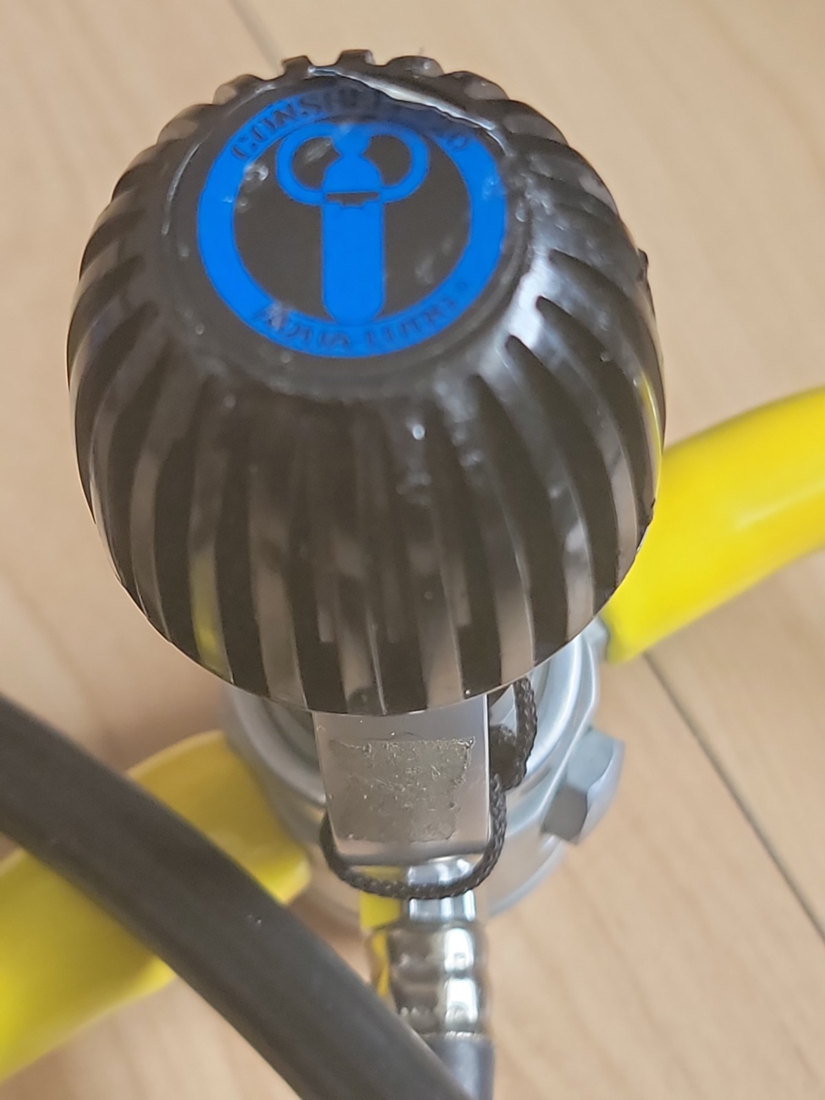 Oceanic 200ft Depth Gauge Puck Scuba Dive Aqualung Regulator Meter UNTESTED READ