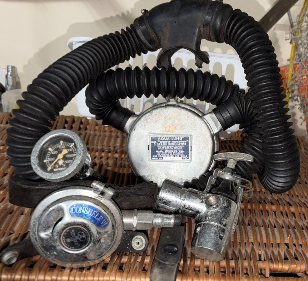 Aqua-Lung Aqua-Master Rare, Vintage 2-Stage Regulator w/ Hoses, Gauge, Conshelf!