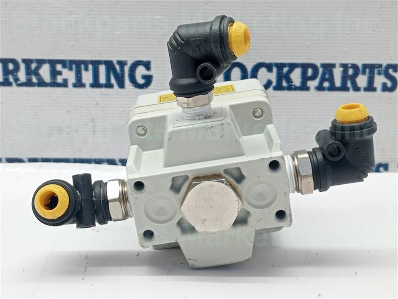 SMC IR2010-02 IR201002 Precision Regulator 1.0MPa 0.005-0.4MPa Fast Ship