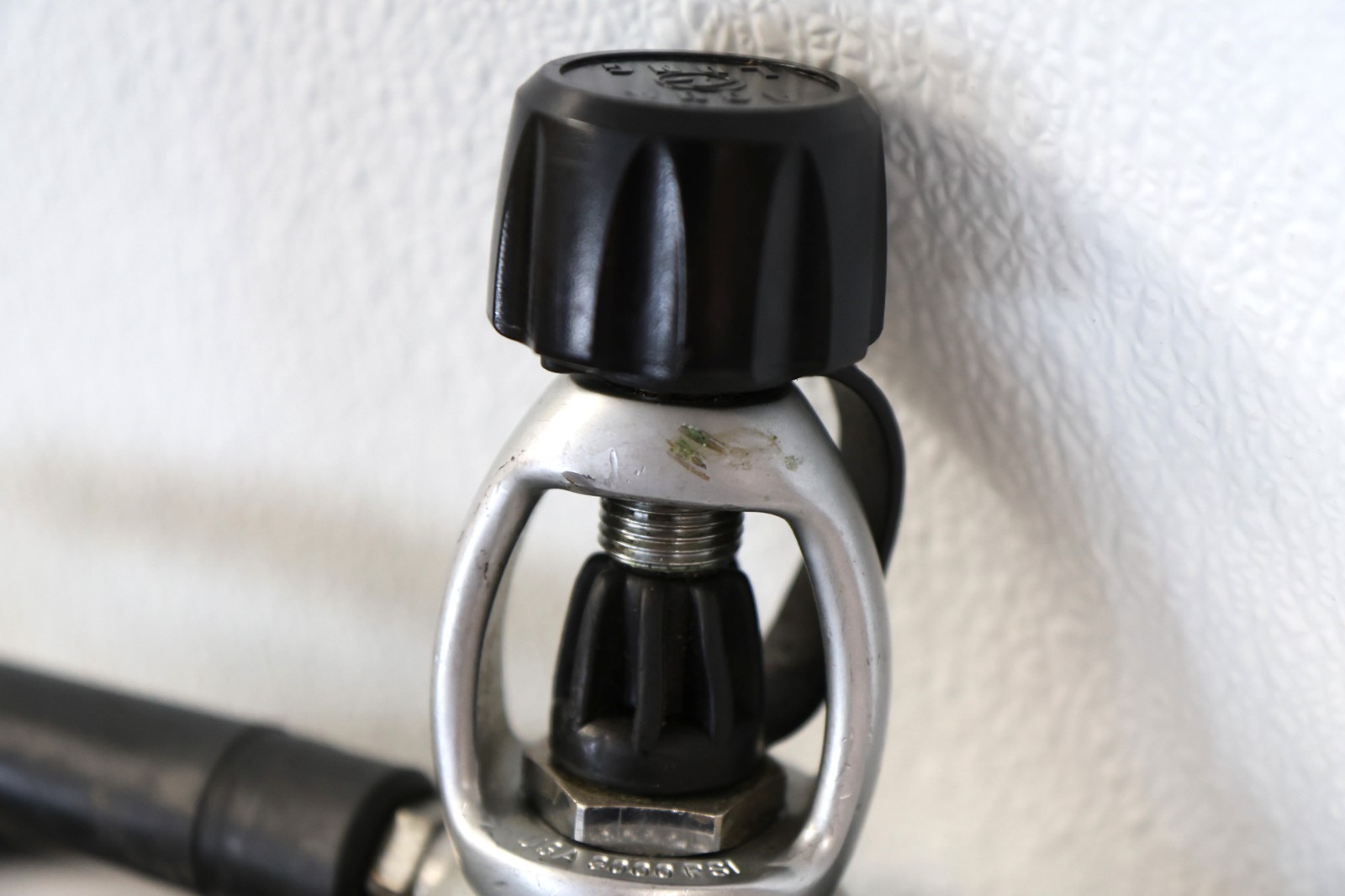 Aqua Lung Scuba Regulator & Mouthpc – Glacia, Titan, Oceanic [UNTESTED; PARTS]