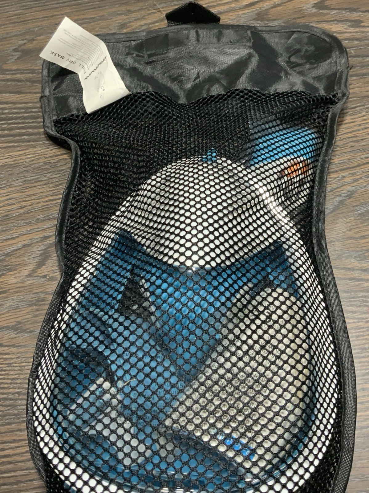 Grohoze Diving Mask And Snorkel & Accessories Incl. 4 Pairs Swimming Goggles