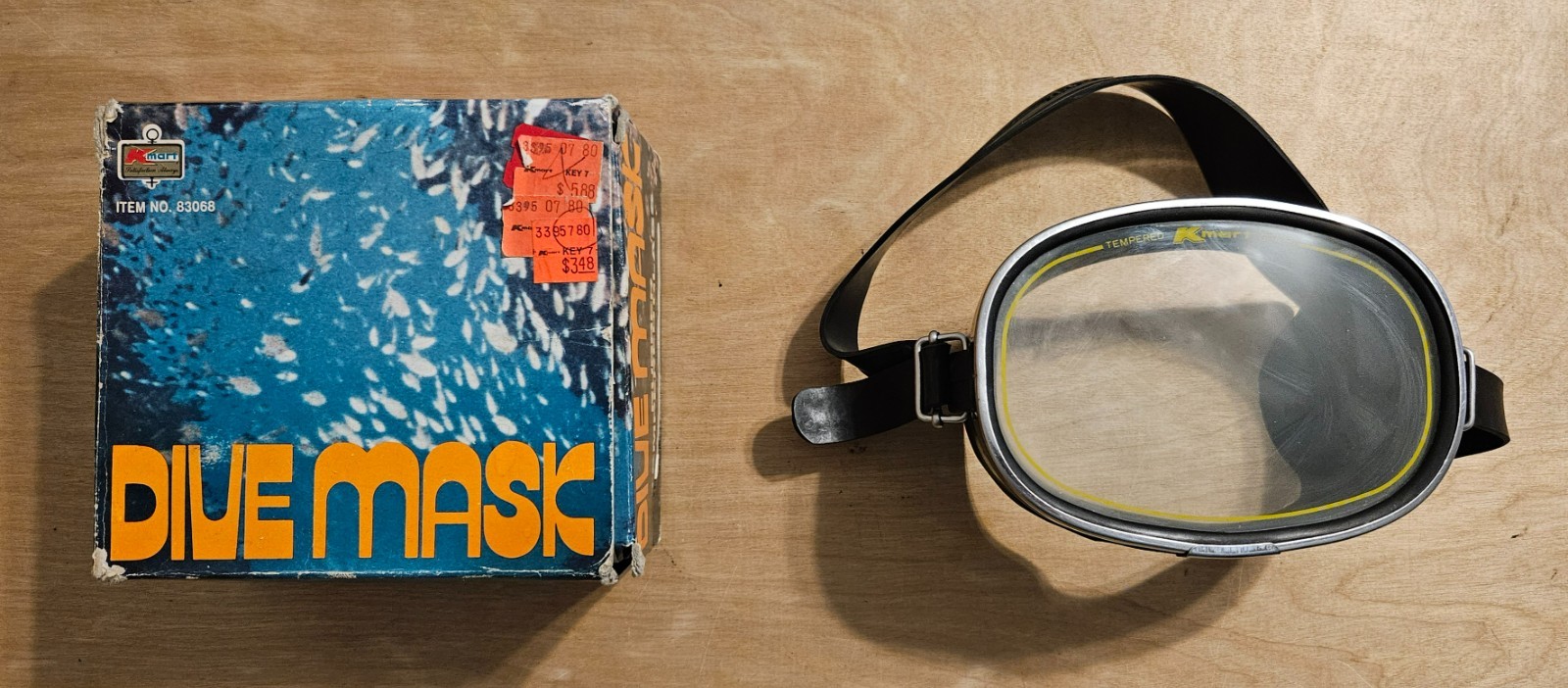 Vintage 1970’s K-Mart Scuba Pro Dive Mask Metal Tempered Oval Glass Black Rubber