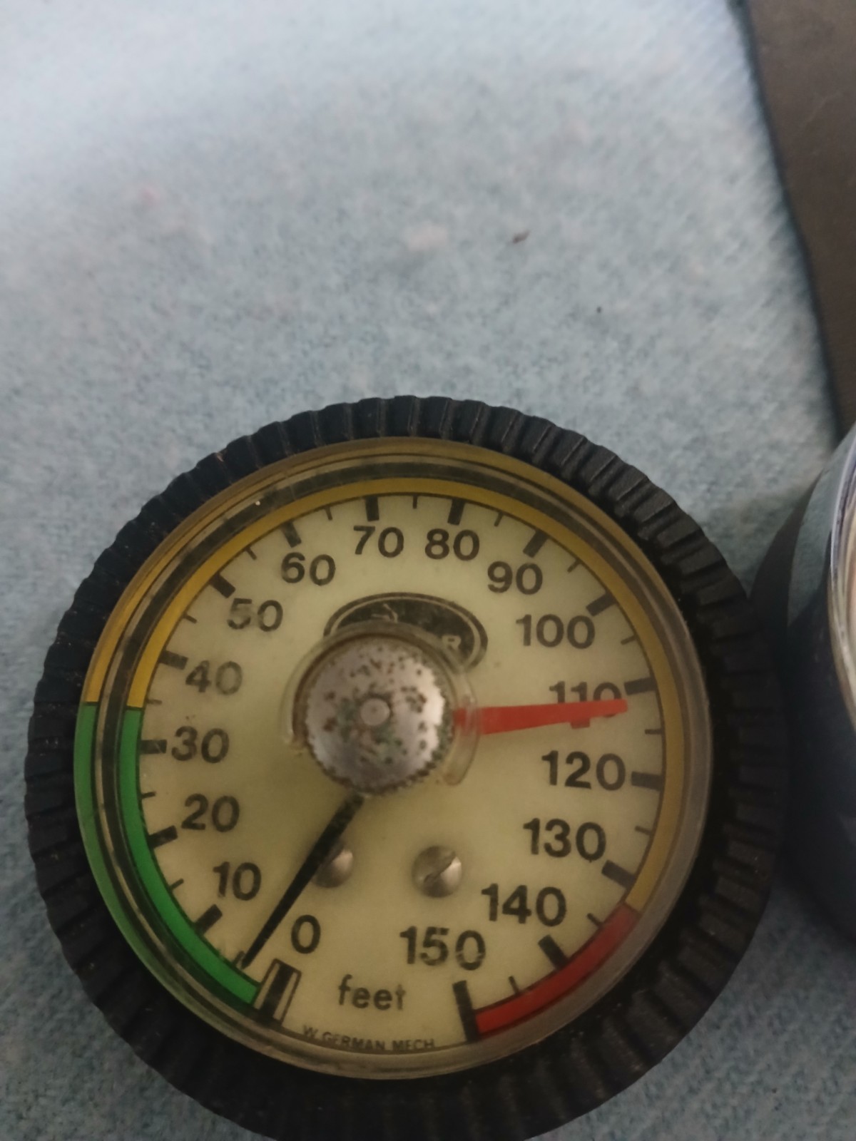 VINTAGE US DIVERS DEPTH GAUGE X 2 Untested As Is