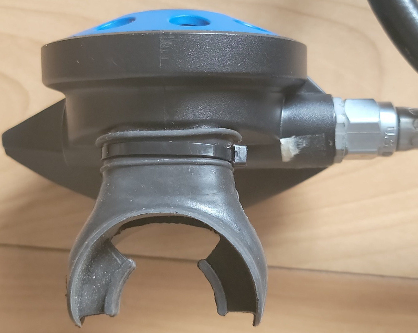 Oceanic 200ft Depth Gauge Puck Scuba Dive Aqualung Regulator Meter UNTESTED READ