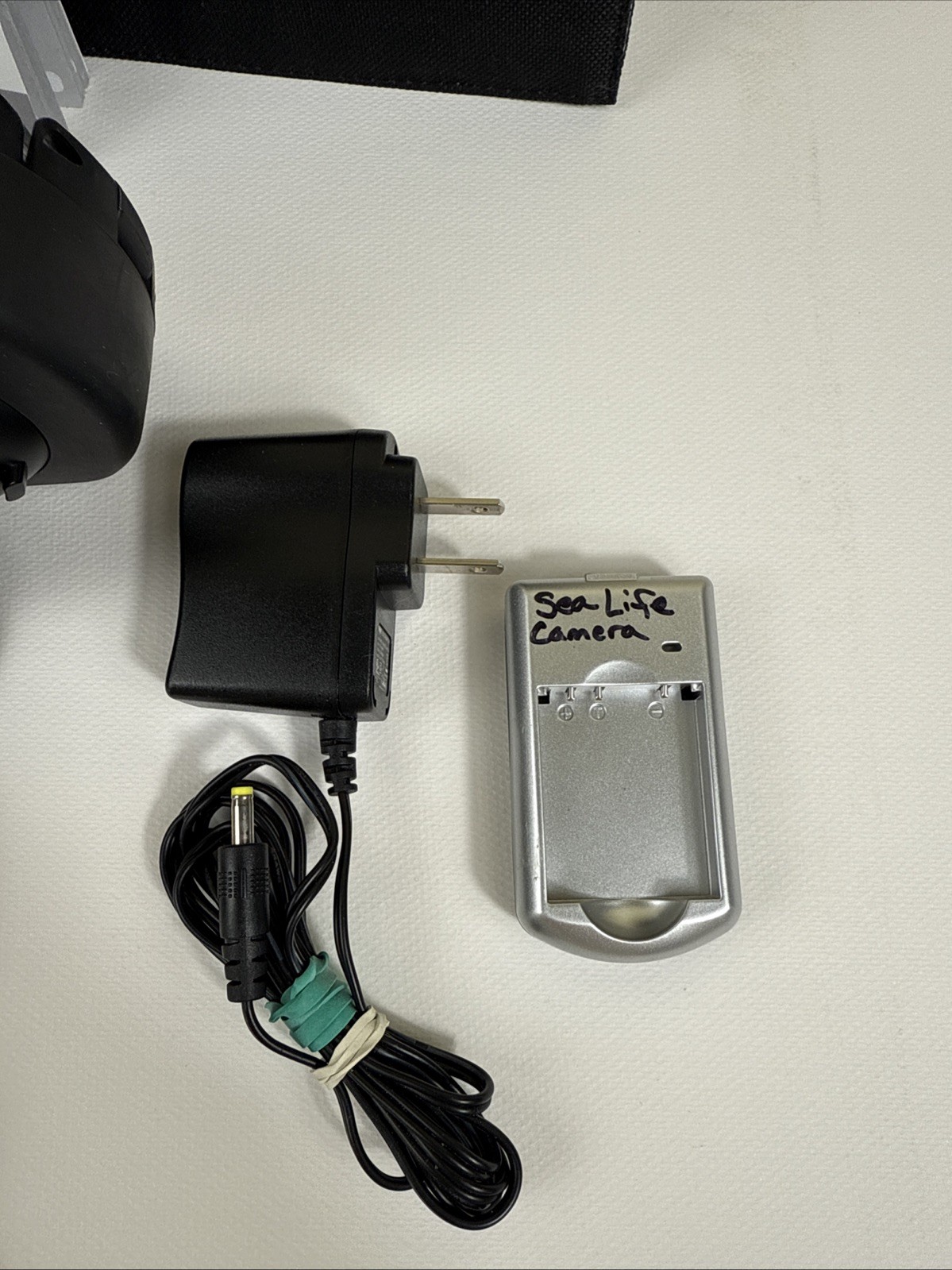 Sealife DC1200 Underwater Housing Only No Camera/Battery Charger/Manual