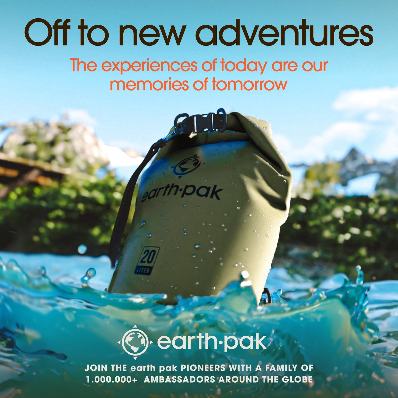 Earth Pak Waterproof Dry Bag – Roll Top Backpack 10L, Light Blue