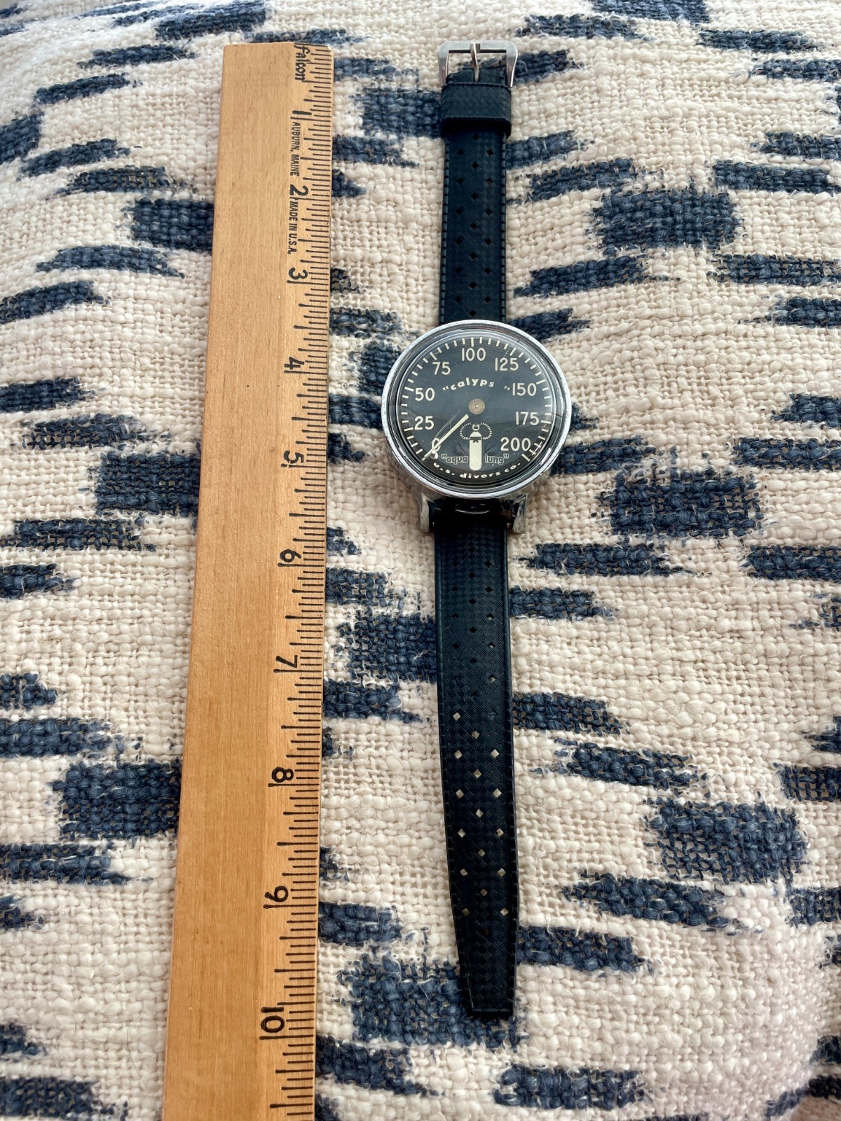 Vintage Aqua Lung Calypso Depth Gauge Watch 200′ w/Original Band Untested