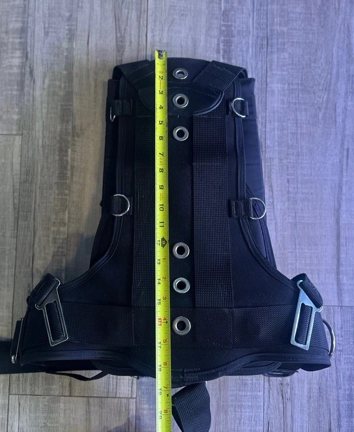 Dive Rite Transpac XT Harness, Gently Used. Size 17” Medium (T3300 Soft Pack)