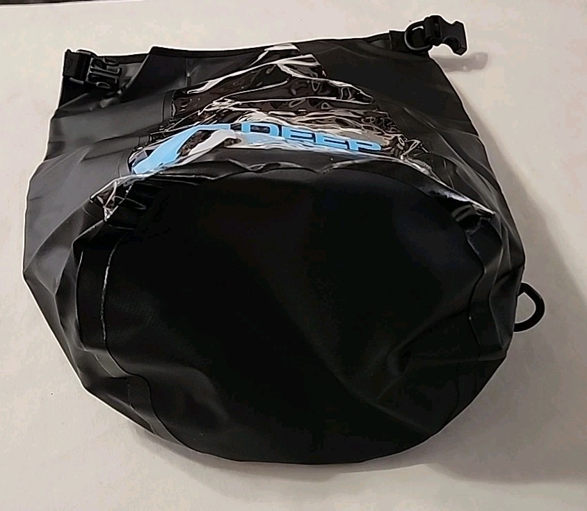 DEEP DIVE SCUBA WATERPROOF DRY BAG 18in X 15in BLACK