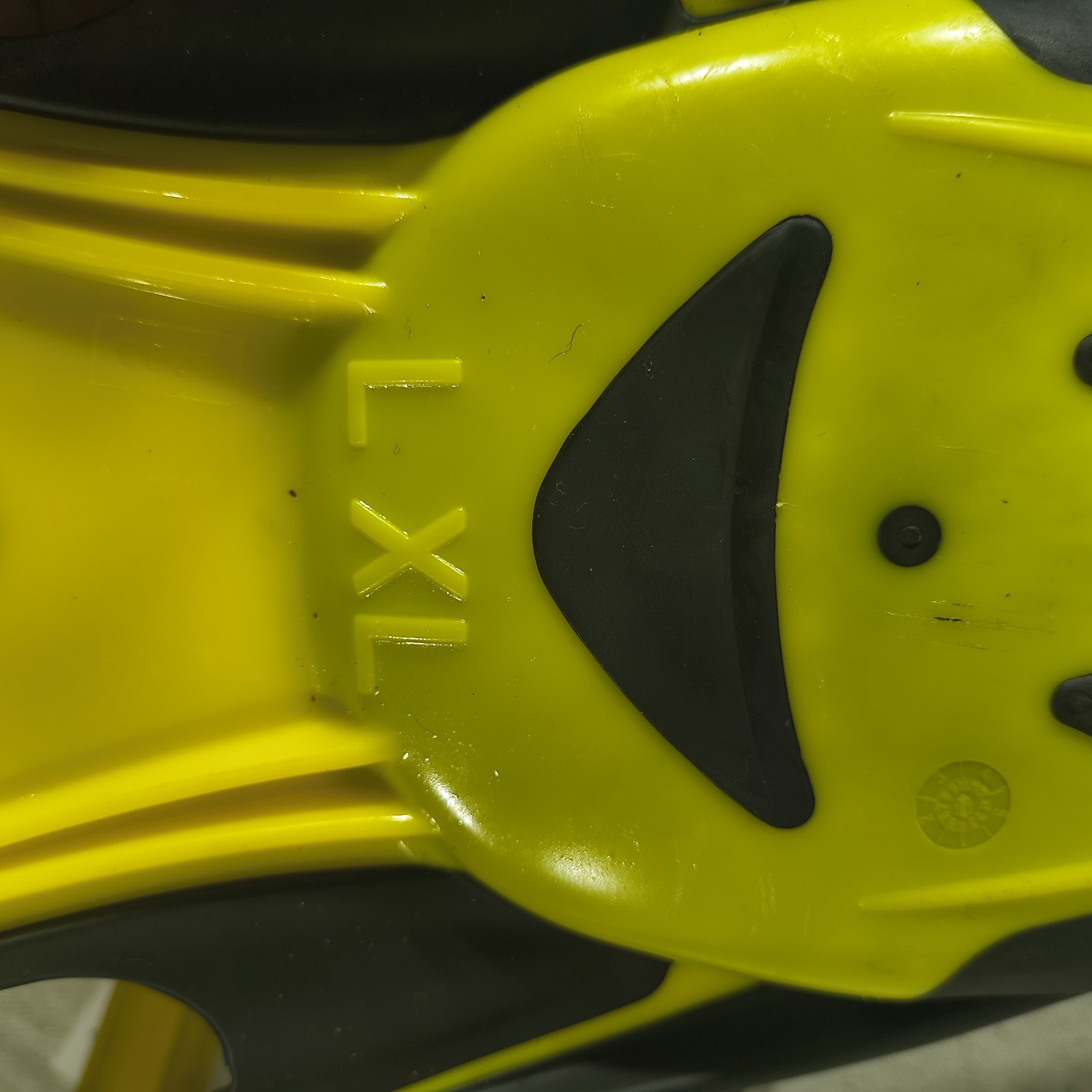 Head Volo One L/XL Yellow And Black Scuba Set Snorkel And Fins