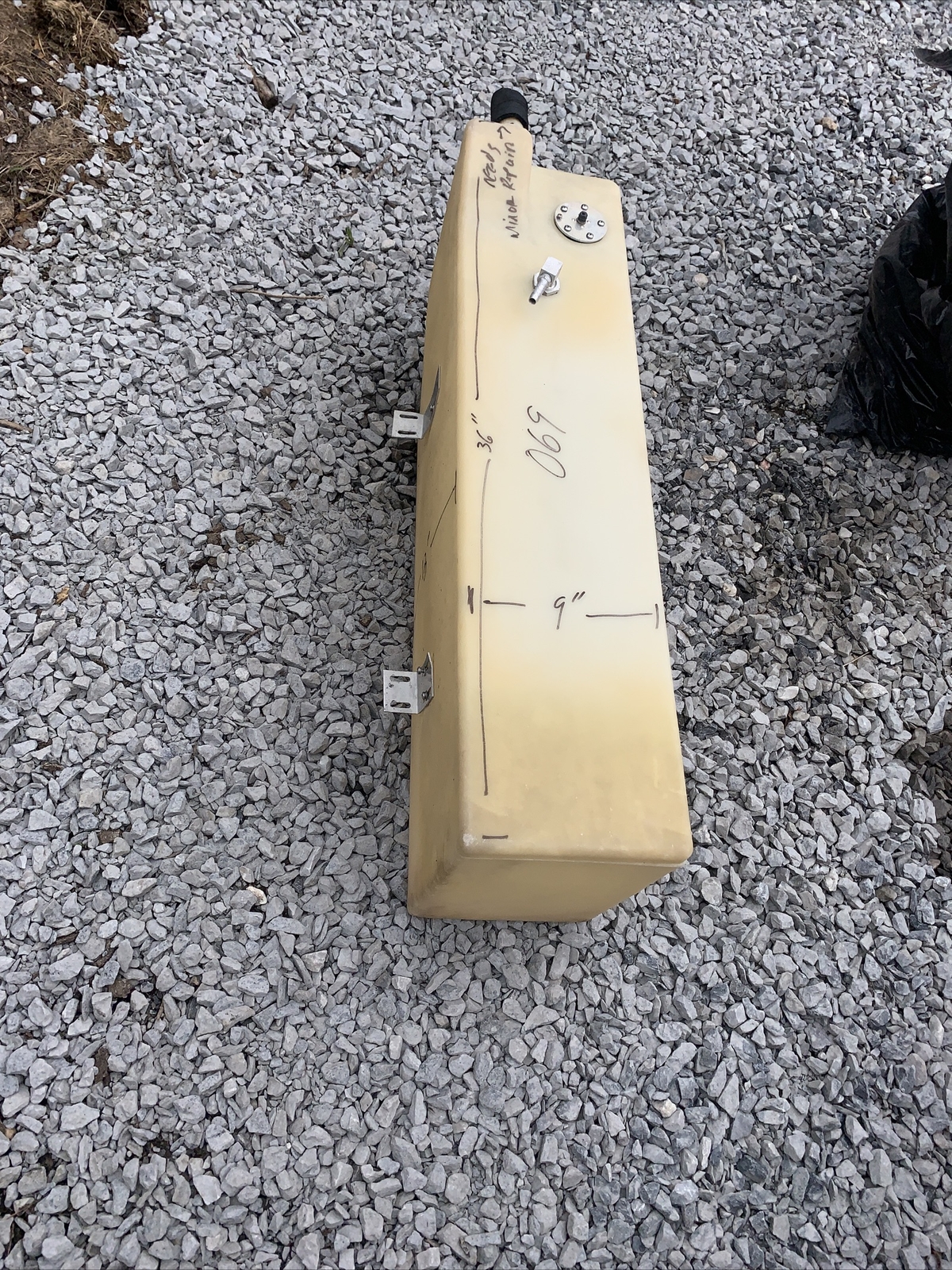 Moeller Marine Fuel Tanks Poly Gas Tank 069 Fuel Cell