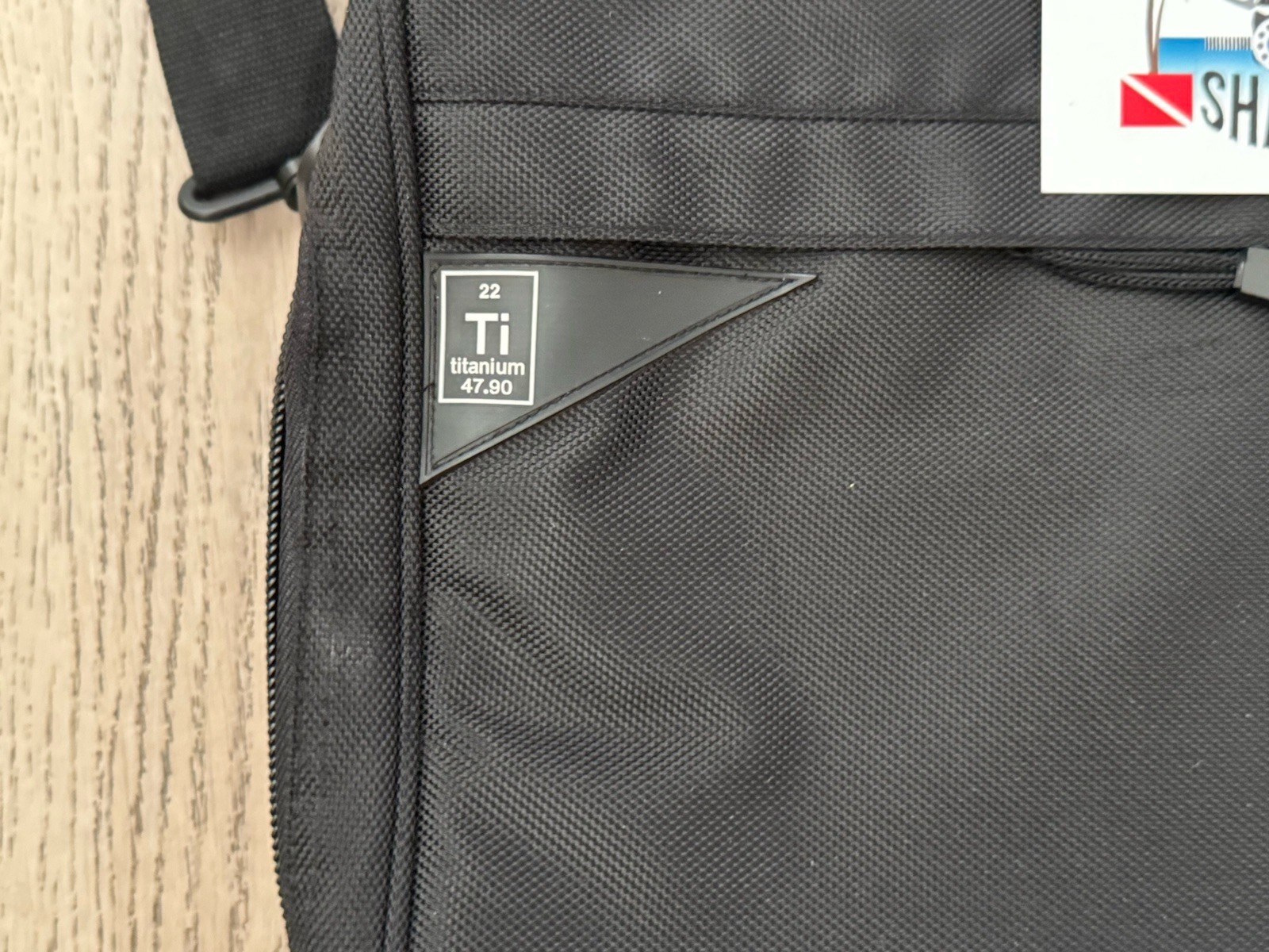 ATOMIC AQUATICS REGULATOR BAG WAY COOL! SOLID LARGE WITH STRAP!
