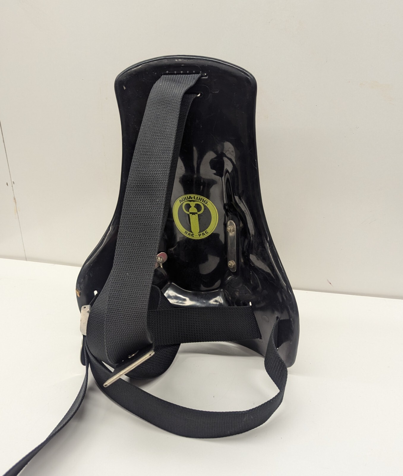 VINTAGE Aqua-Lung Bac-Pac Black/ Yellow DIVER -Rare