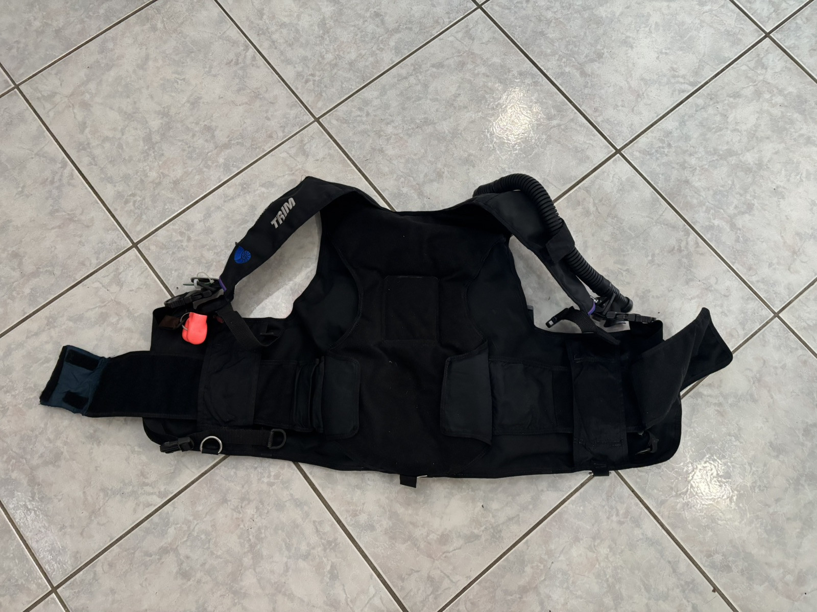 scuba diving vest