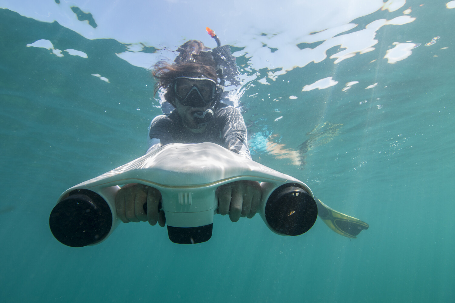 Asiwo Underwater Thruster Dual Motor Power Indicator W/Action Camera Mount White