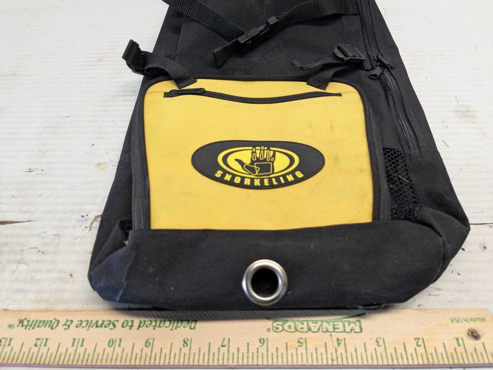 Body Glove Snorkeling Travel Backpack Black Yellow Zipper