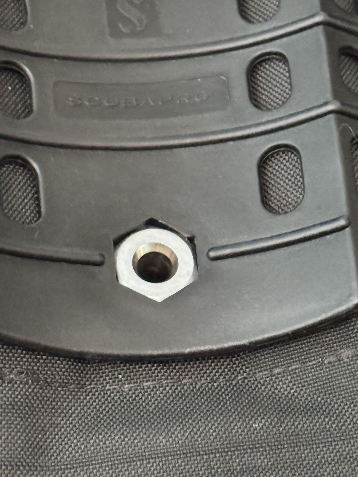 SCUBAPRO NIGHTHAWK BCD XL WEIGHT POCKETS, LATE MODEL,NEVER BEEN WET! ($650 Reg)