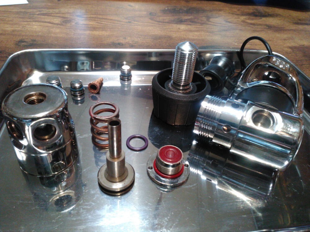Scubapro G250,31991166/MK10 Good condition-Adjusted.