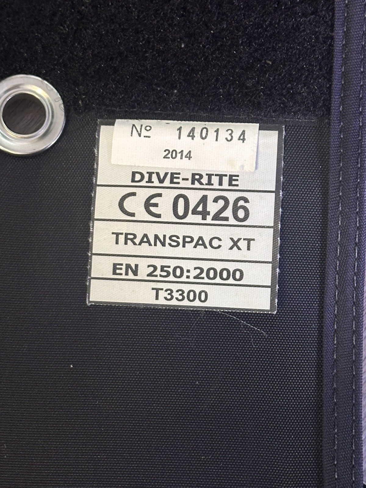 Dive Rite Transpac XT Harness, Gently Used. Size 17” Medium (T3300 Soft Pack)
