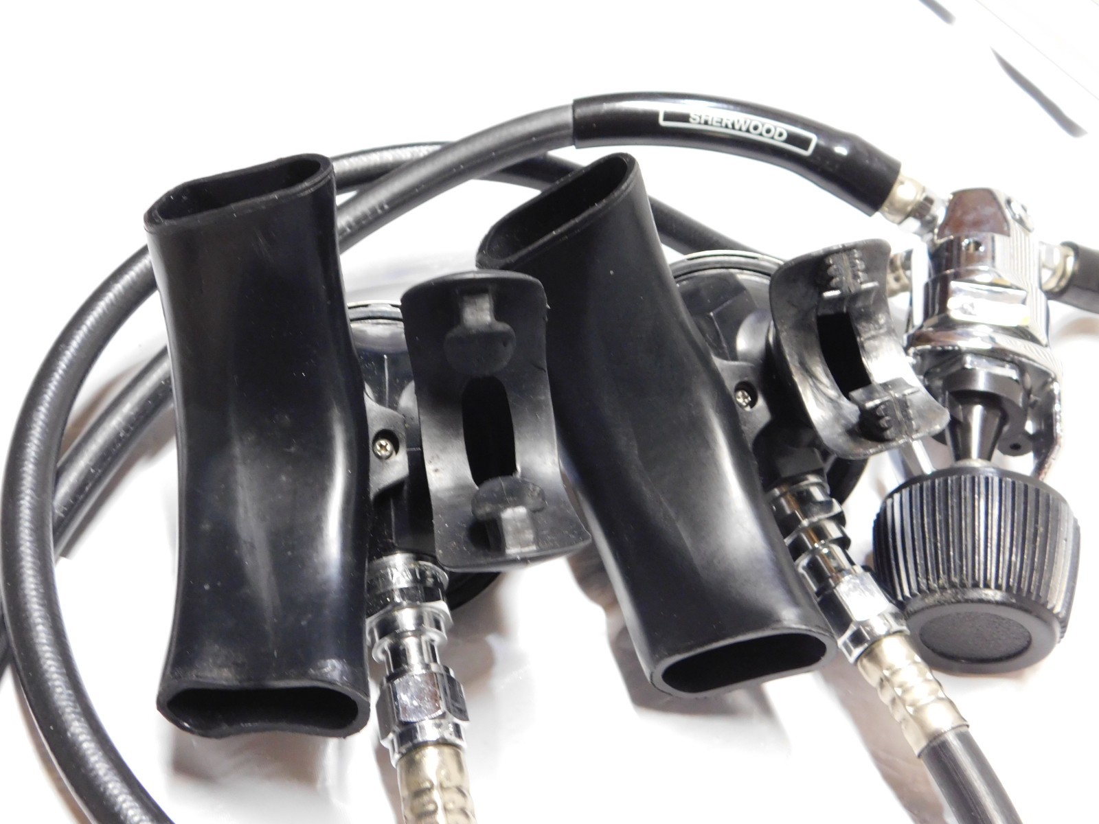 SHERWOOD 3100 SCUBA DIVING REGULATOR & SET