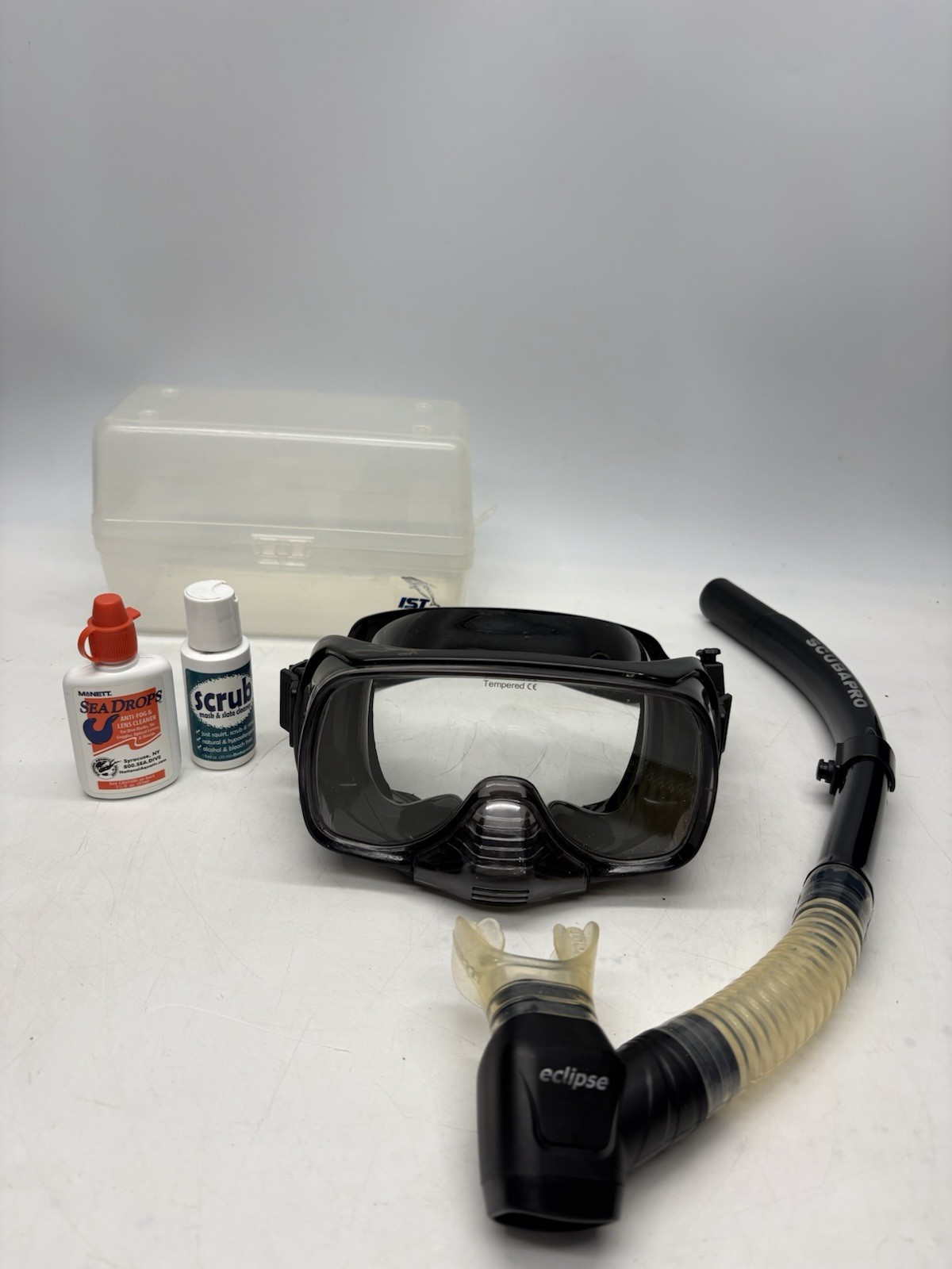 CUBAPRO Snorkel & IST Panoramic Mask Set with Sea Drops & Scrub Cleaner + Case