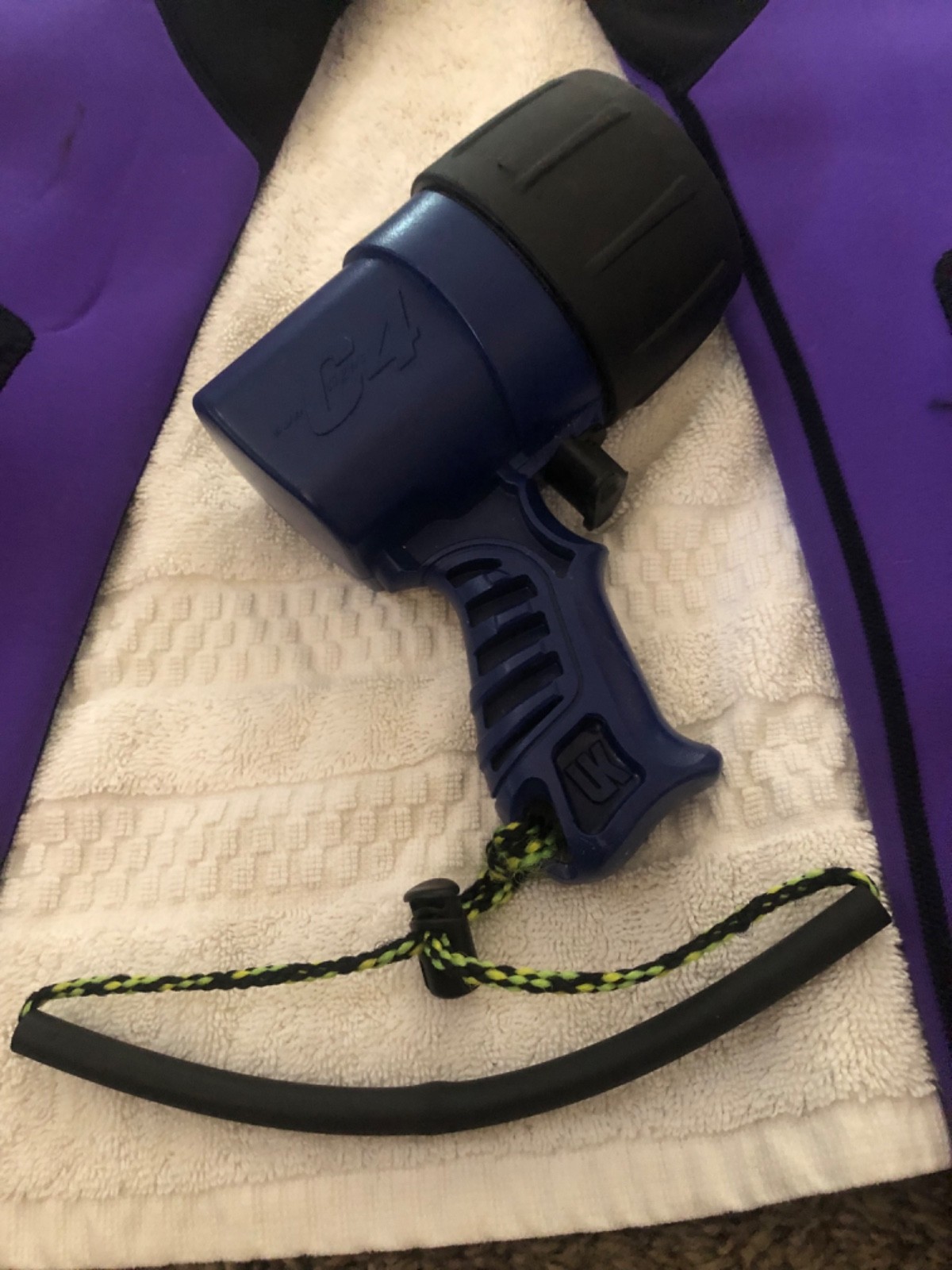 dive light C4 underwater kinetics used working UK