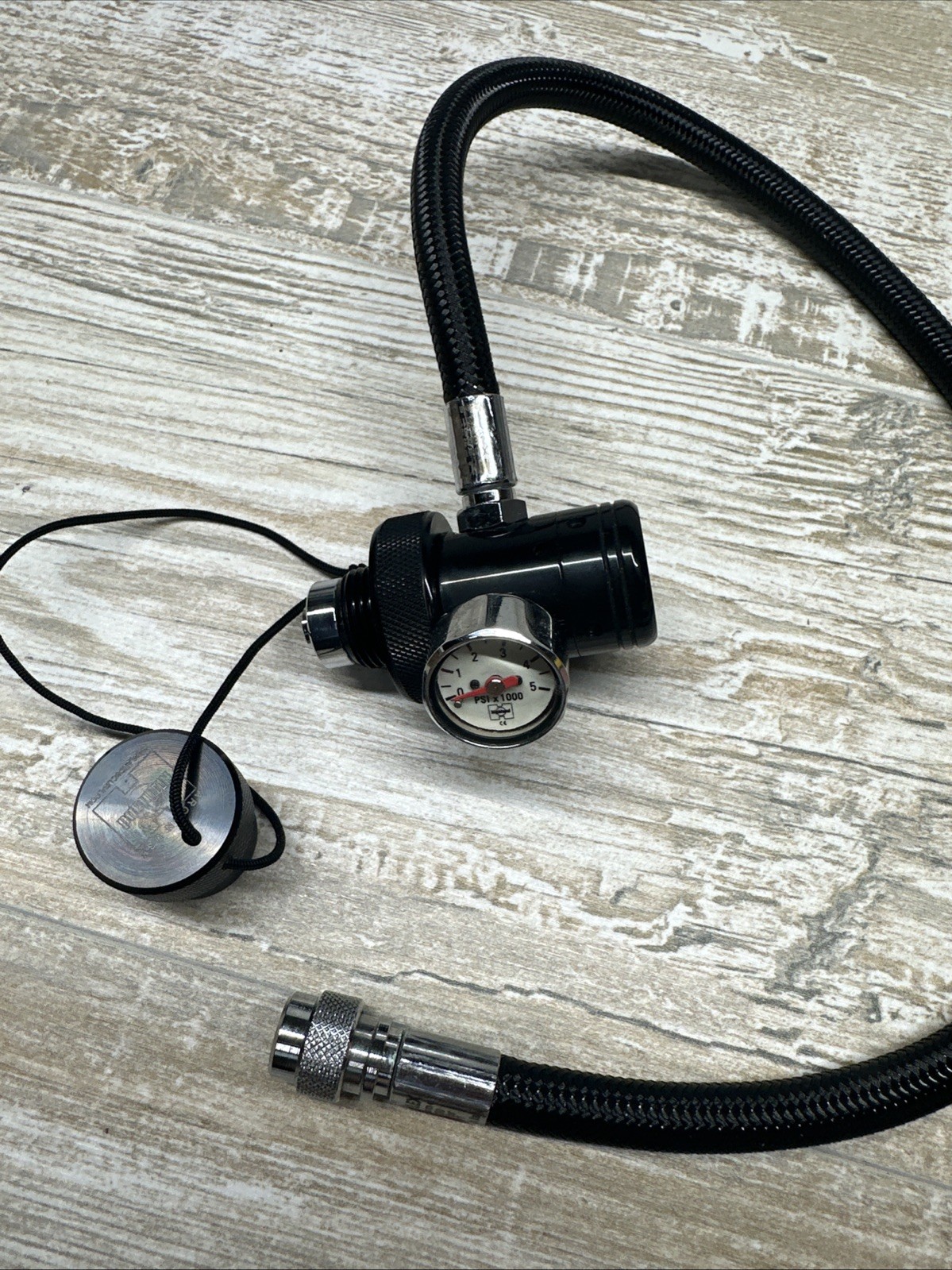 XS SCUBA – Compact Argon Regulator – Highland SCUBA HL405