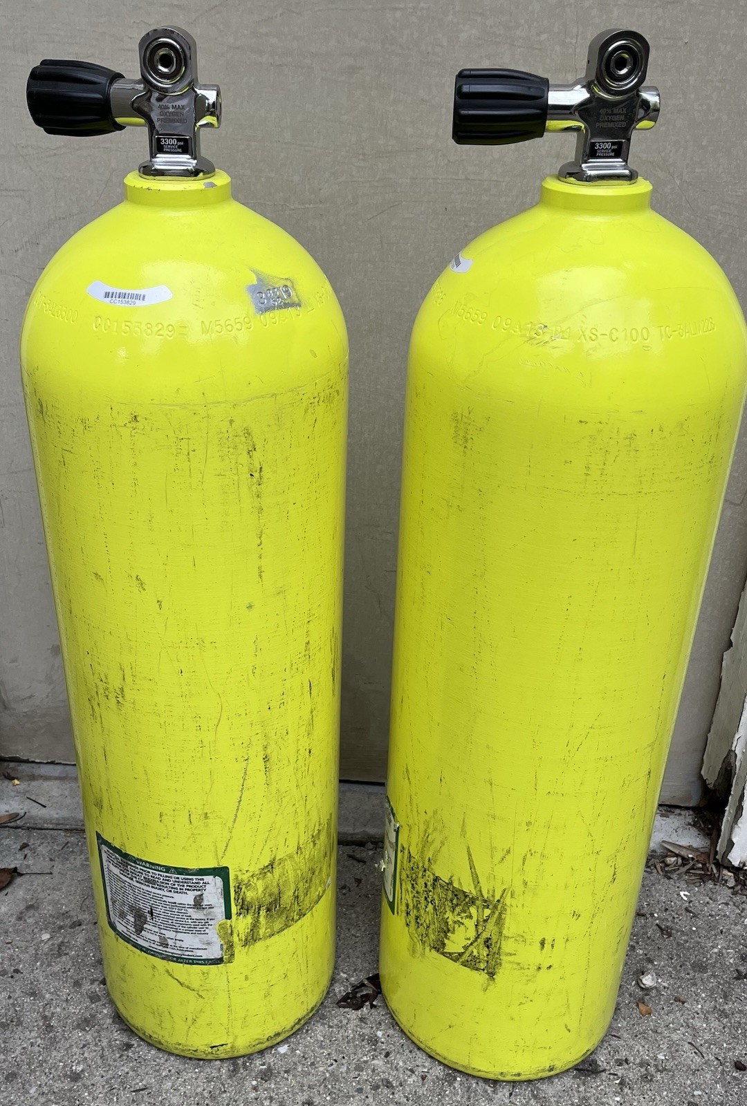 Pair Of Worthington Aluminum 100CF (AL100) Scuba Tanks w/Pro Valves (DIN & yoke)