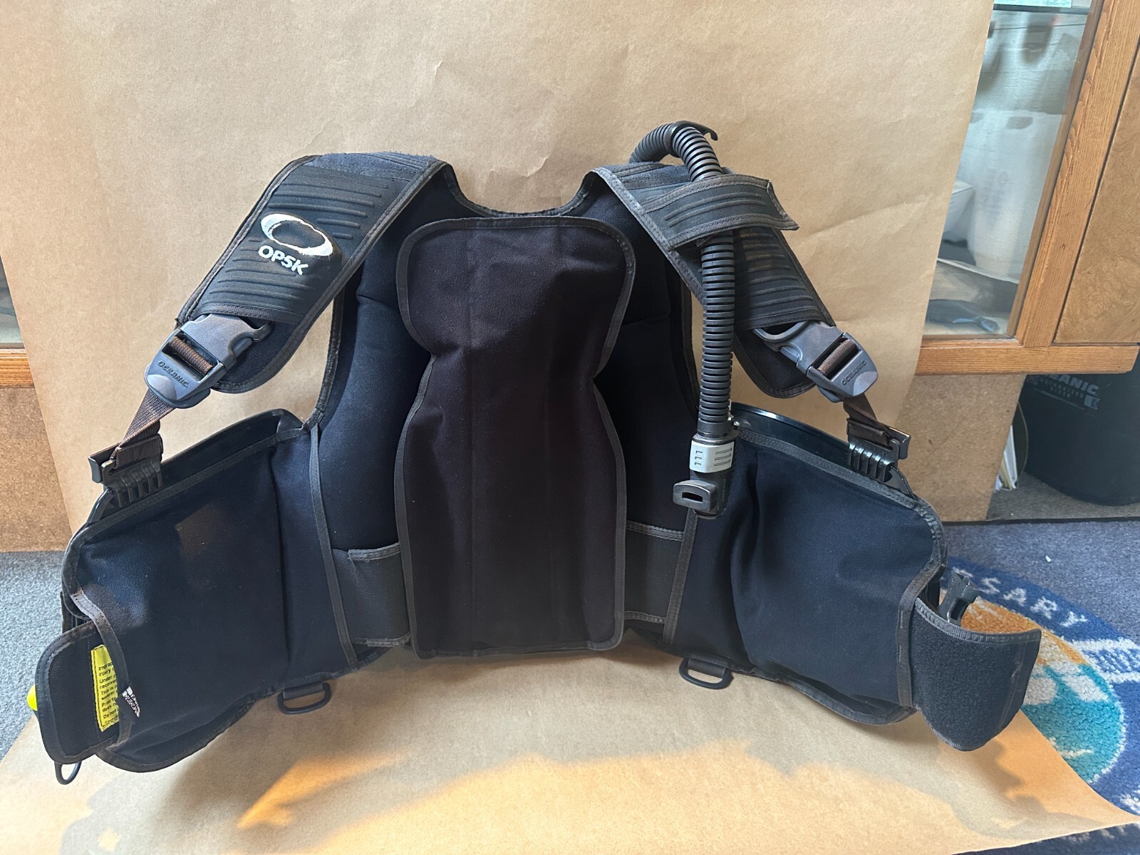 Oceanic OPSK BCD, Size Small/Medium with integrated weight system