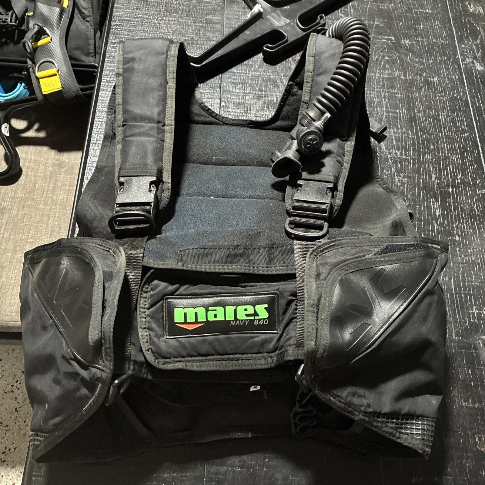 Mares Navy 840 BCD size Medium