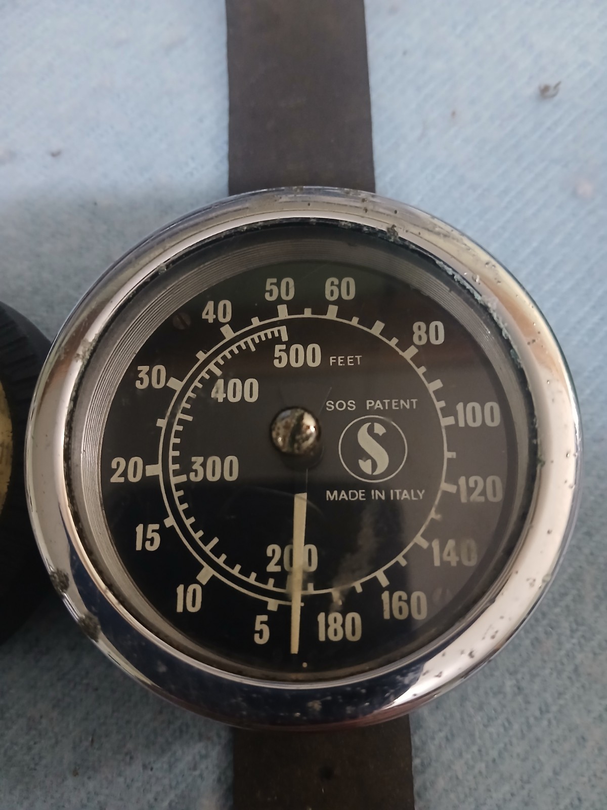 VINTAGE US DIVERS DEPTH GAUGE X 2 Untested As Is