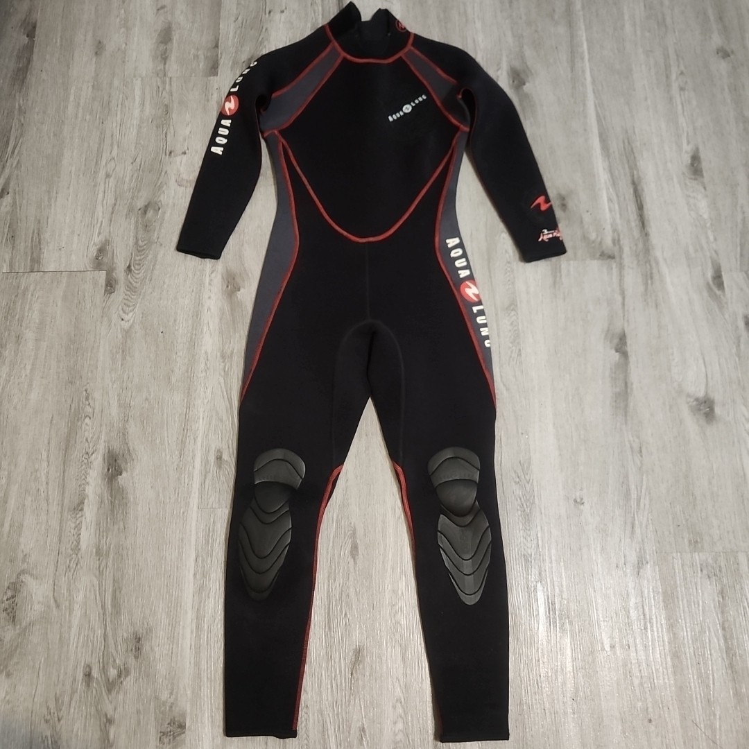 AQUA LUNG SWIMSUIT