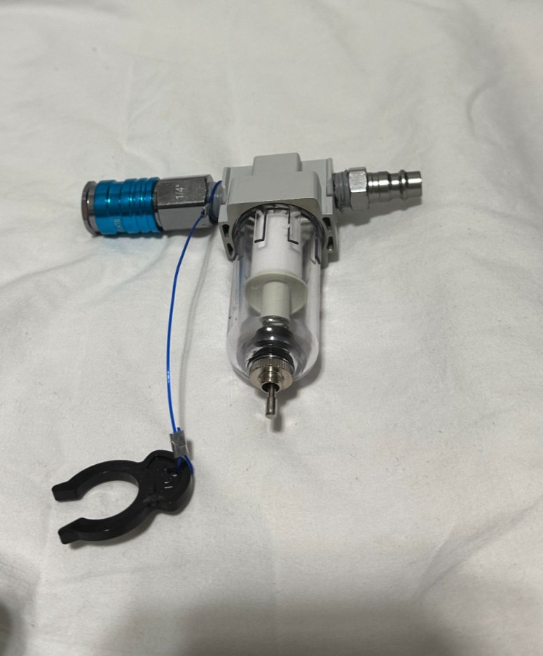 Hookah Diving 2 Diver 5 Micron filter Snaps in-line of compressor.