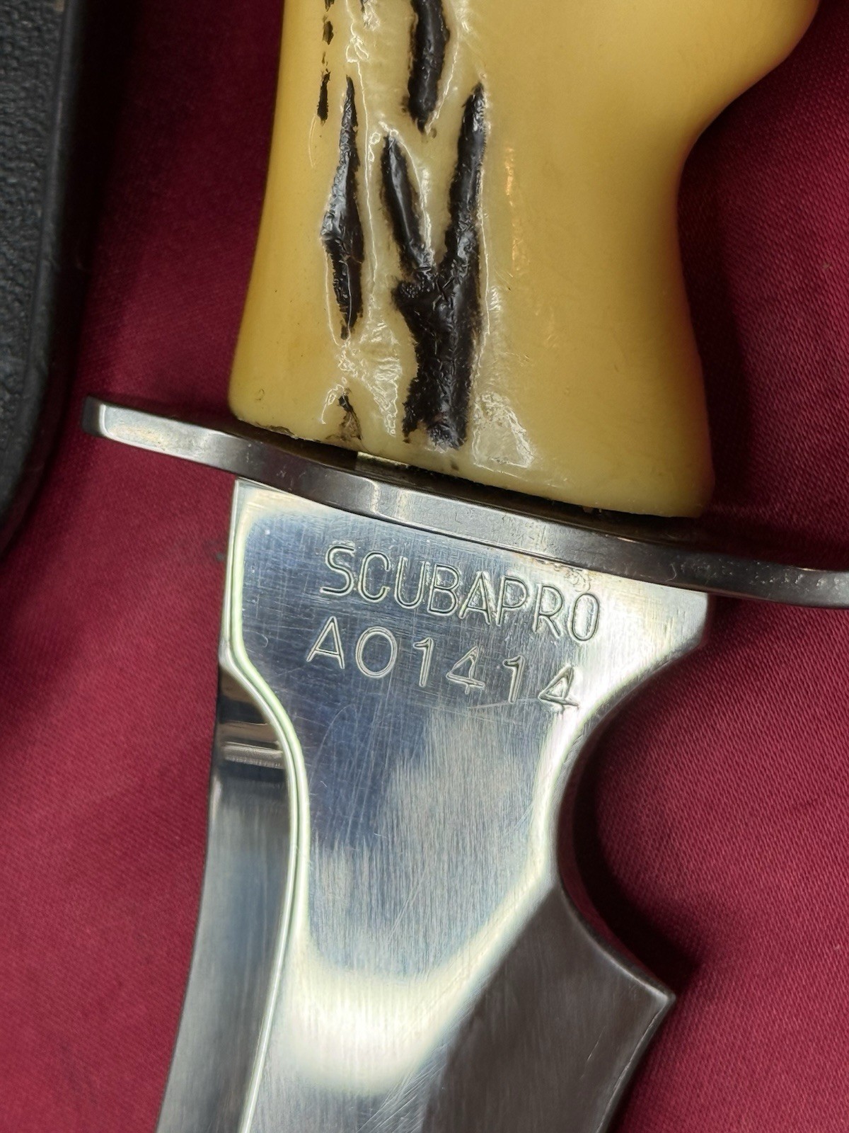 Vtg ScubaPro Diving, Camping , Scuba Knife AO1414 With Sheath Made In Italy