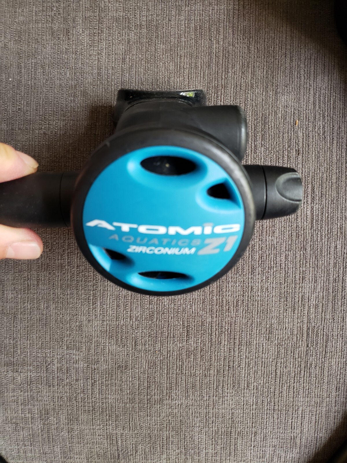 Scuba Diving Regulator set Atomic Z1 Zirconium & Aeris 3 Gauge Console – CLEAN!!