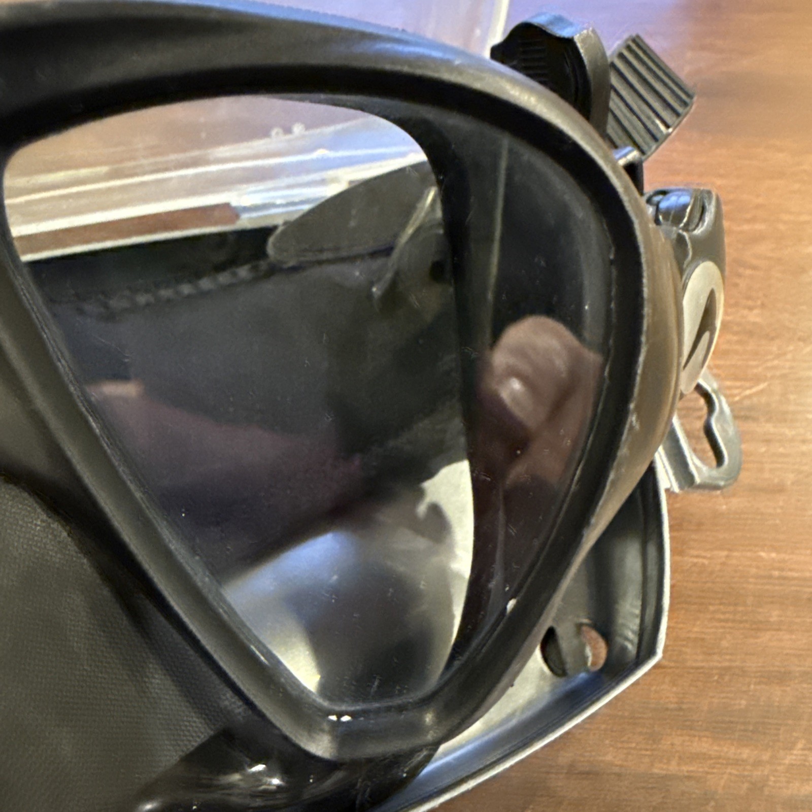 Aqua Lung Impression Adult Scuba Diving Snorkeling Mask Glass Lens Italy W/case