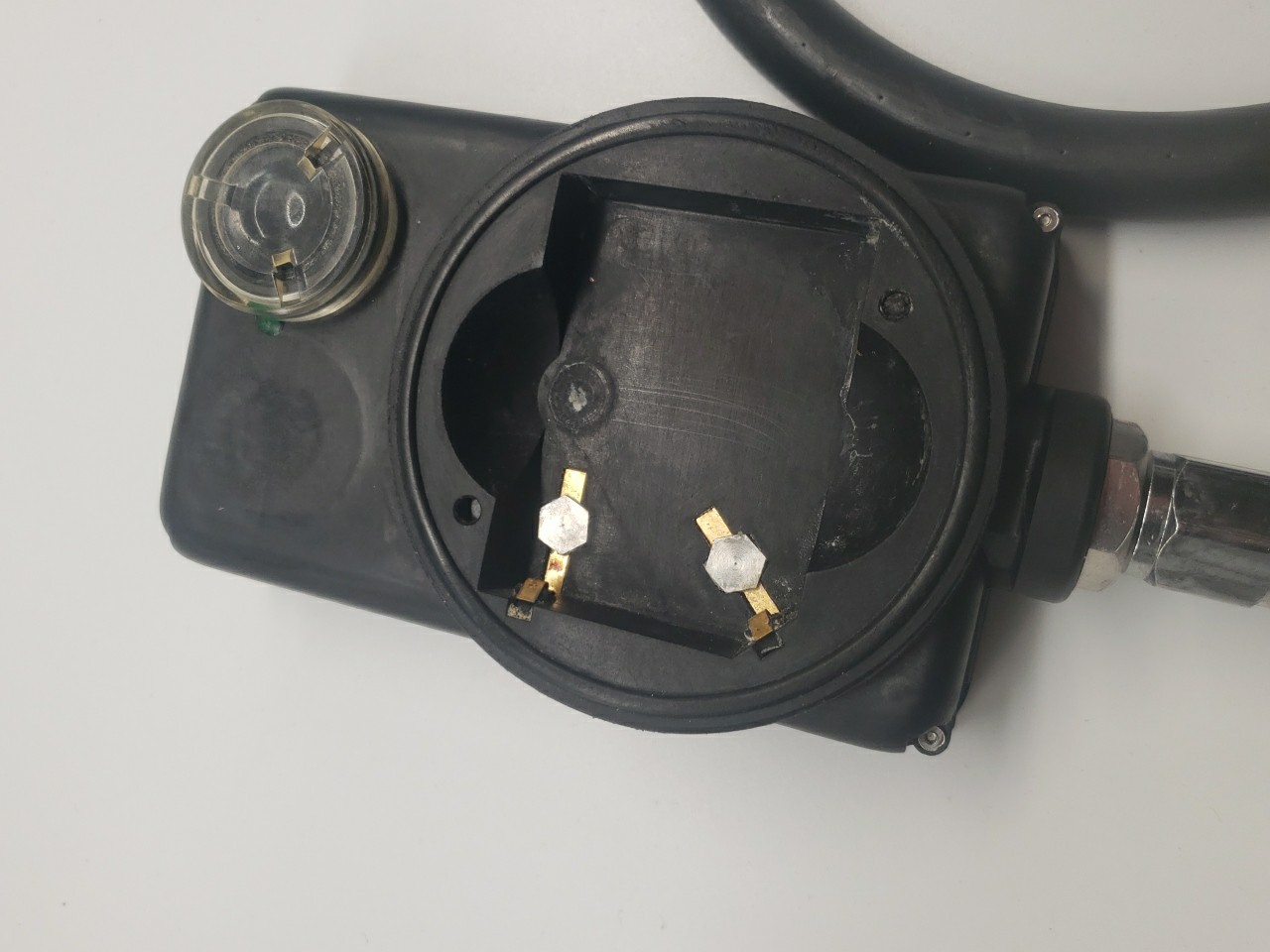 US Divers Aqua-Lung Scan 4 Computer with Hose Box And Battery Included