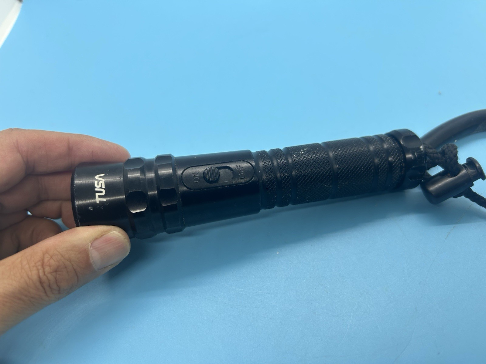 Rare TUSA TU-300 Light. Works, (Batteries Not Included).