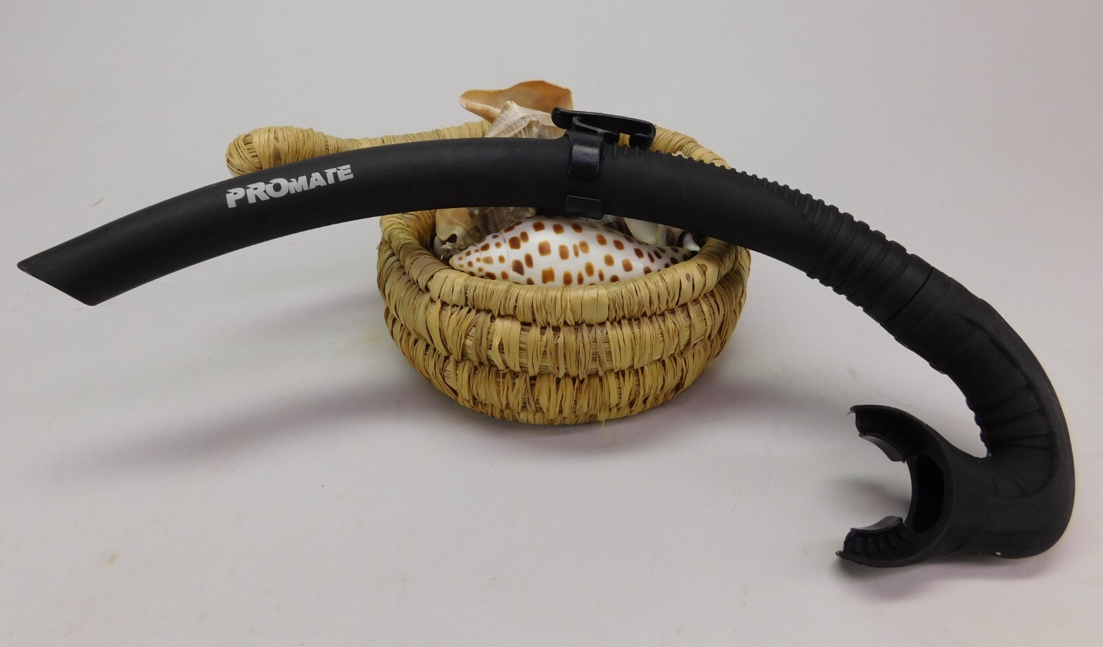 Promate Snorkel. Silicone Mouthpiece, Snorkel Retainer, Hypoallergenic Material