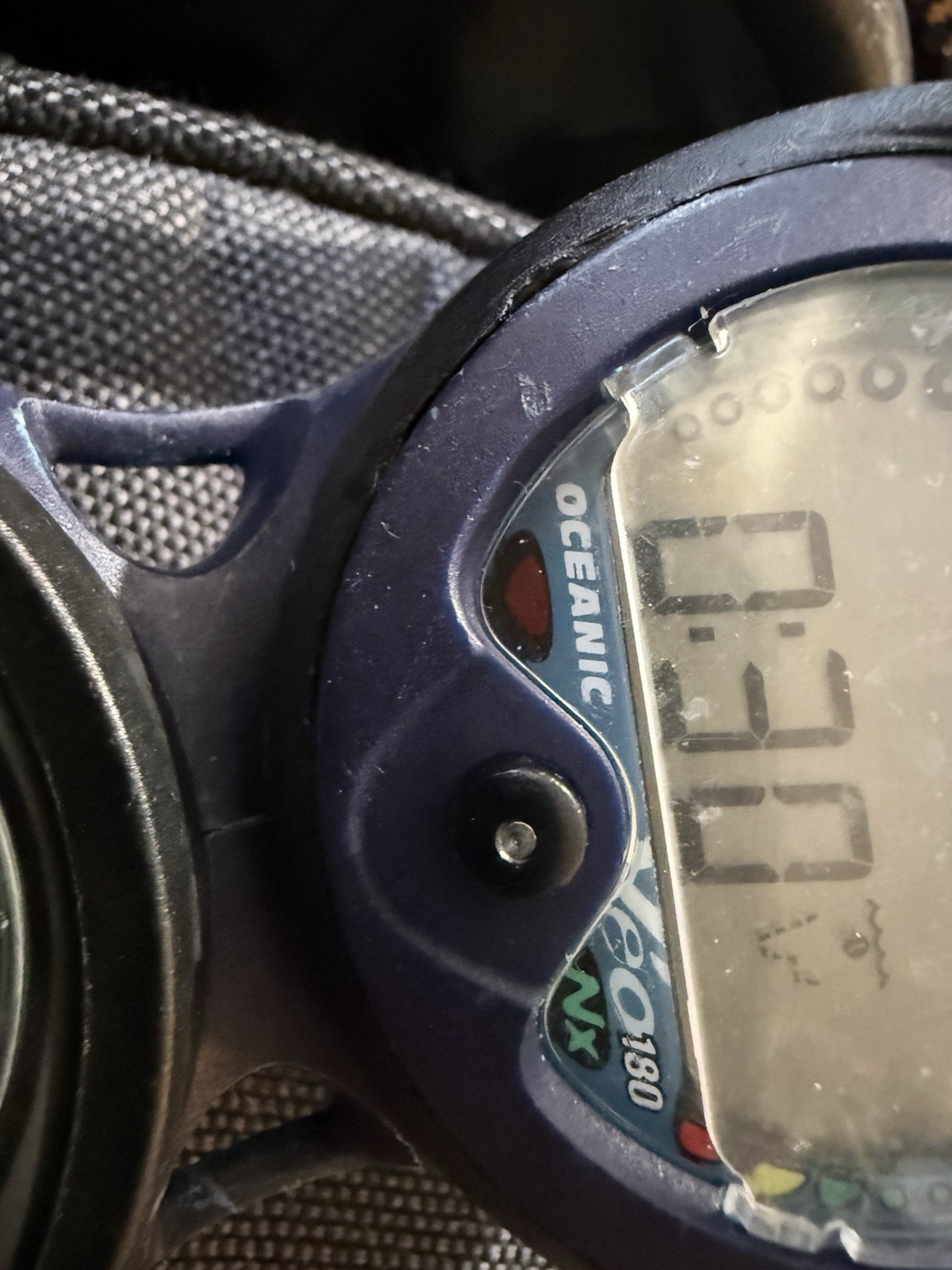 Oceanic Veo 180 NX Zeagle envoy regulator. OctoZ breathable inflator