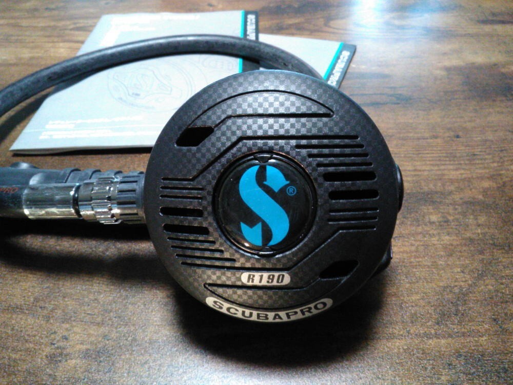 Scubapro R190/Unused item.Pressure tested