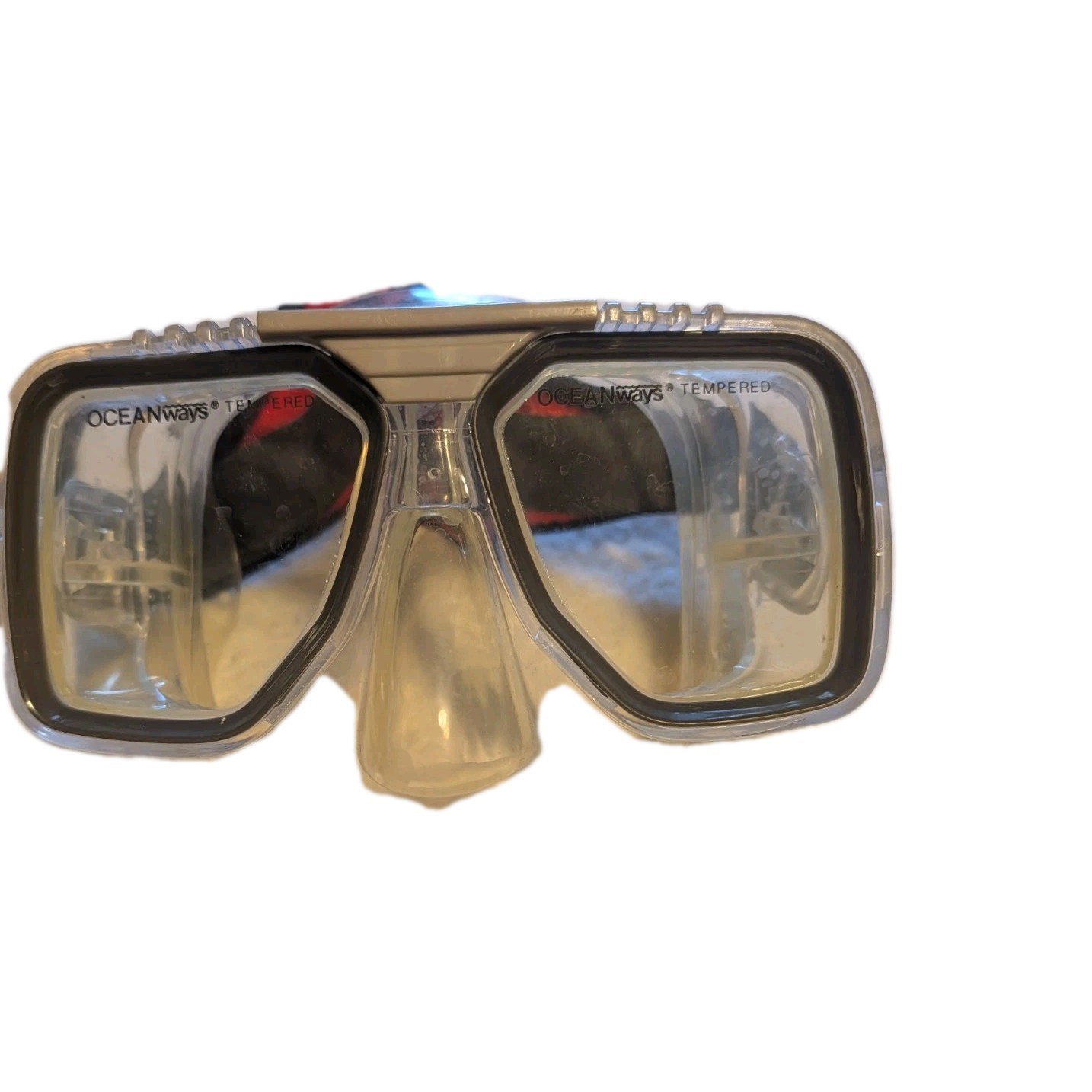 Oceanways Tempered Glass Dual Lens Scuba Snorkeling Mask w/ Strap