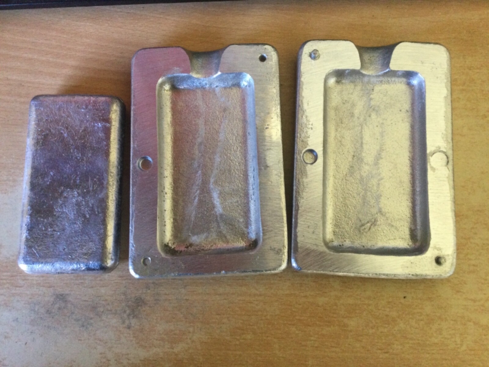 scuba Divers lead weight mould ,pocket type ……965 gms