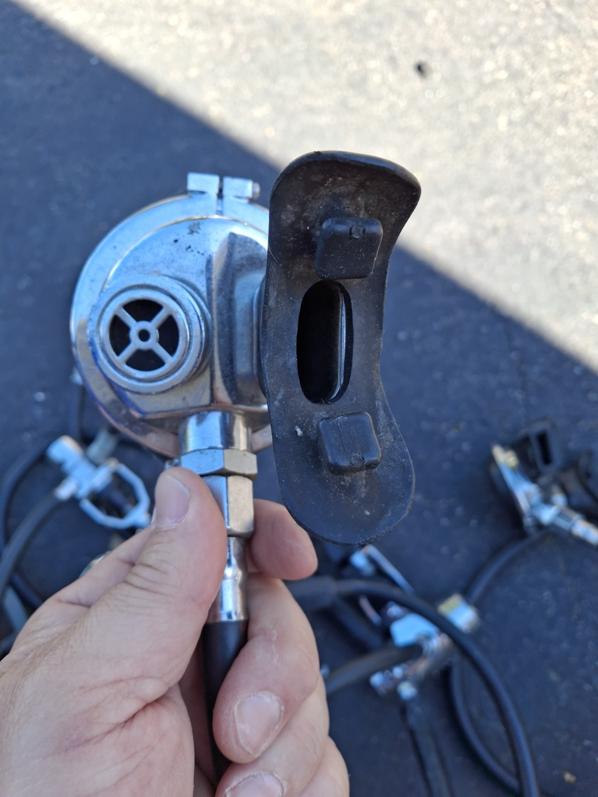 Scuba Diving Dacor Pacer XL Regulator – W/ Gauges And Other Equipment See Pics