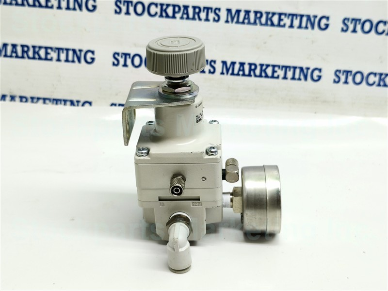 SMC 10-IR2010-02BG 10IR201002BG Precision Regulator 0.01–0.4MPa Fast Shipping