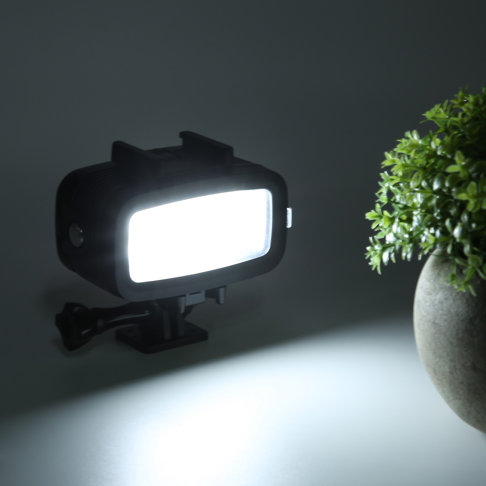 40m Underwater Photography Fill Light Waterproof Diving Camera LED Video Lig BEA