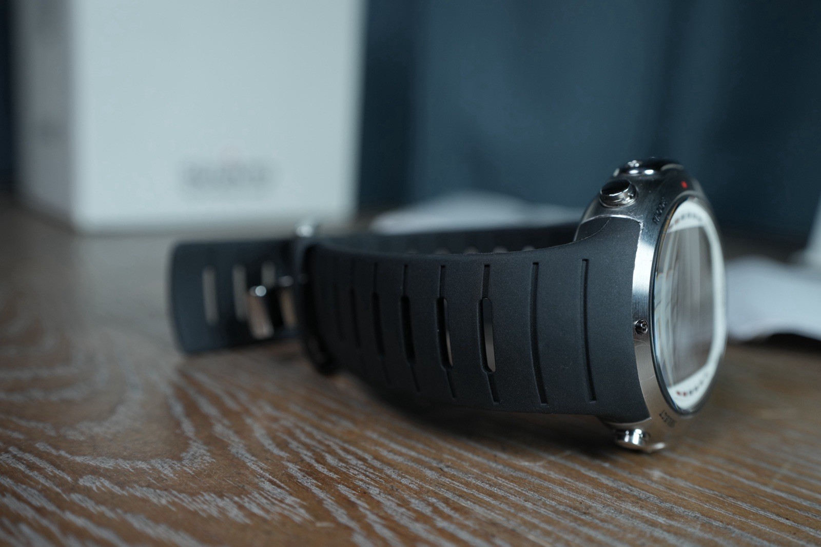 SUUNTO D6 Wrist Diving Computer Digital Compass Watch + Box & New Battery