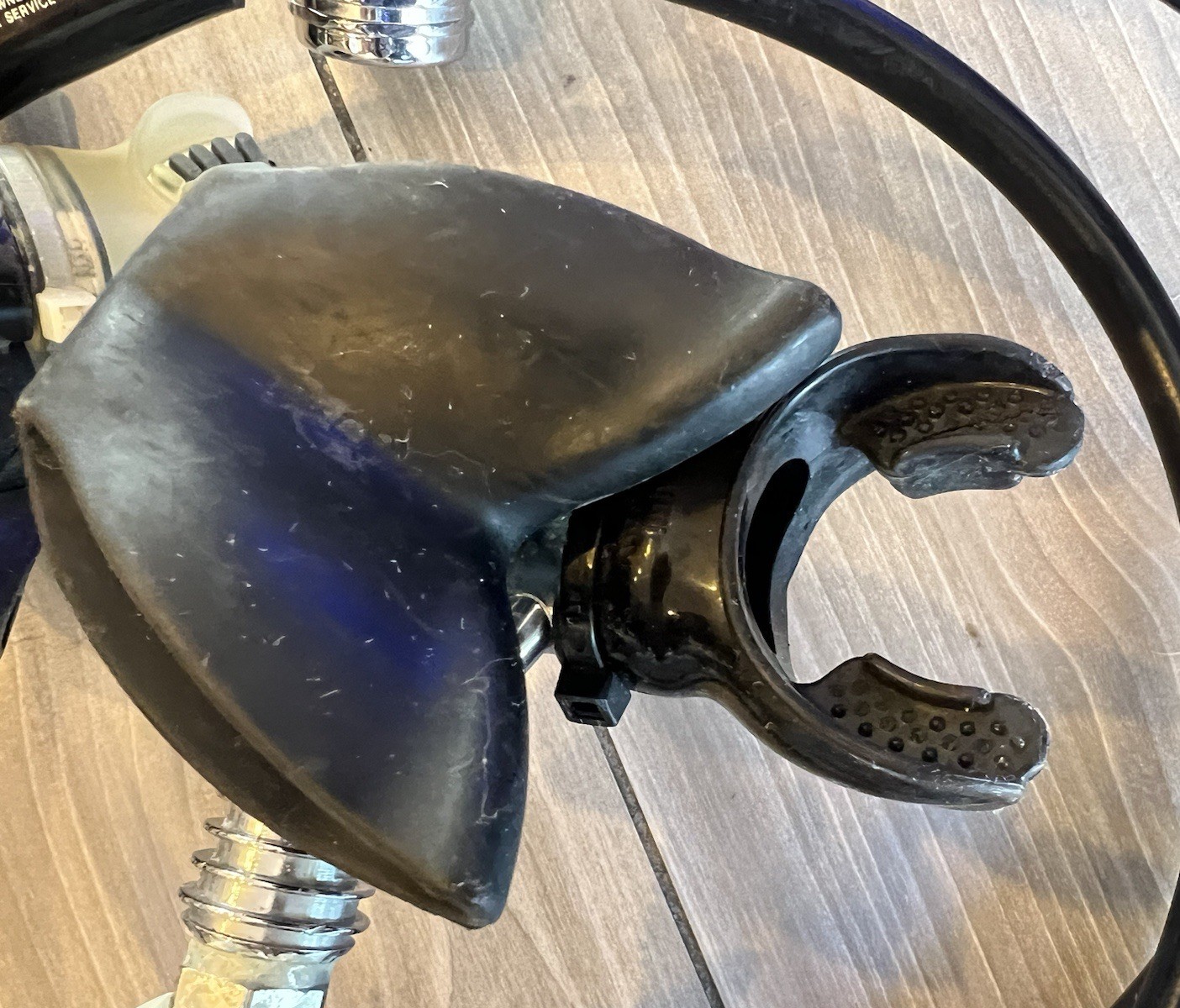 Mares Proton Metal & Sherwood Scuba Oasis Regulator & Octopus w/ Pro Dive Italy